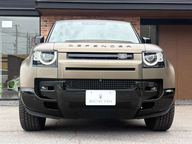 ROVER DEFENDER