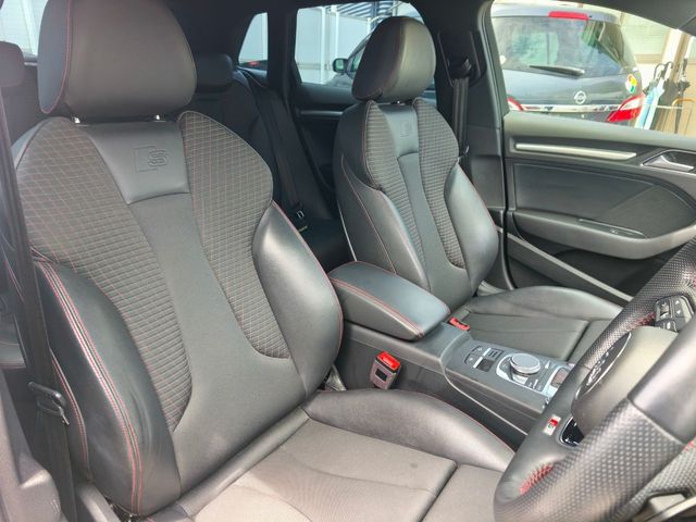 AUDI S3 SPORTBACK
