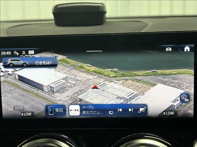 MERCEDES BENZ GLB