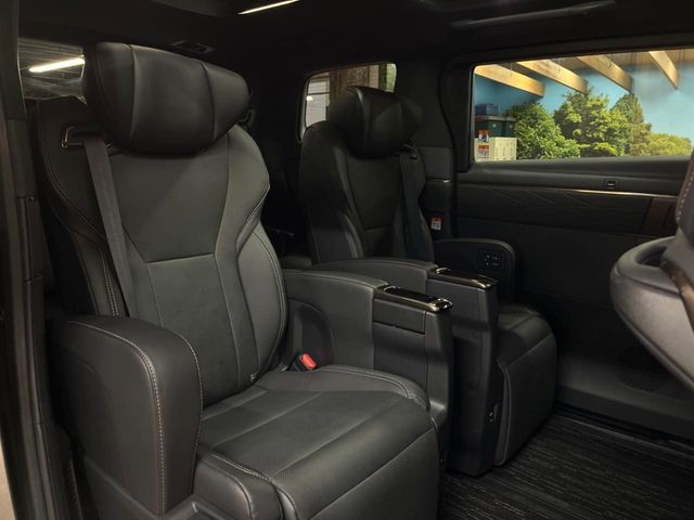 ALPHARD hybrid