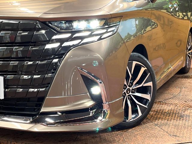 ALPHARD hybrid