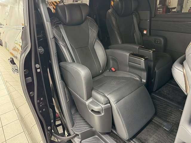 VELLFIRE  HYBRID