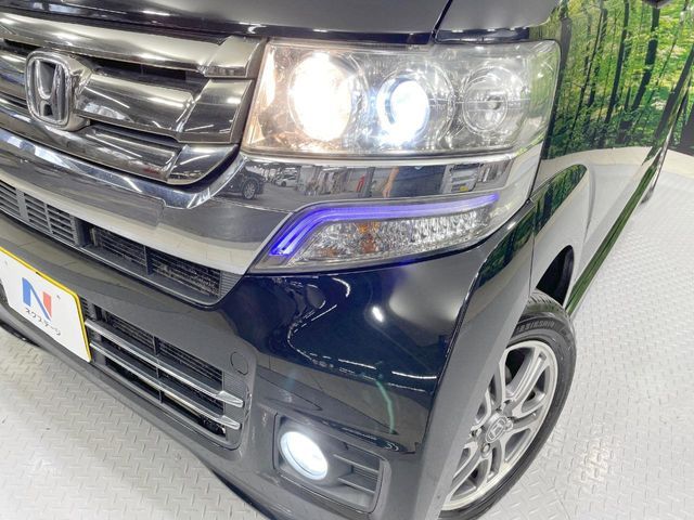 N BOX CUSTOM 4WD