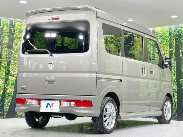 NV100 CLIPPER RIO 4WD