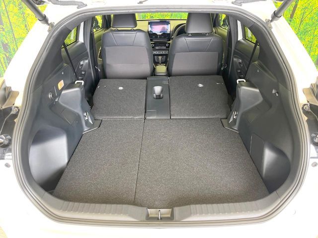 YARIS CROSS HYBRID