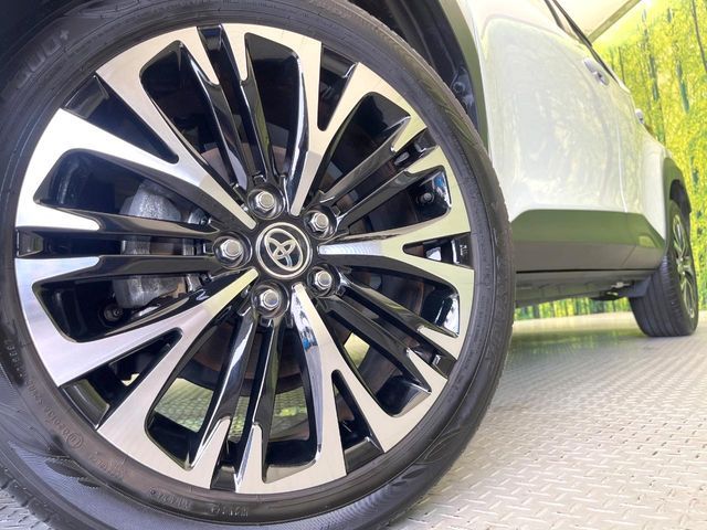 YARIS CROSS HYBRID