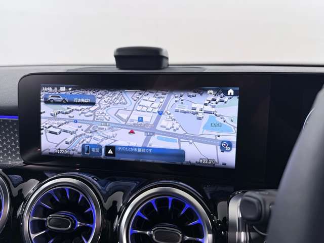 MERCEDES BENZ GLB