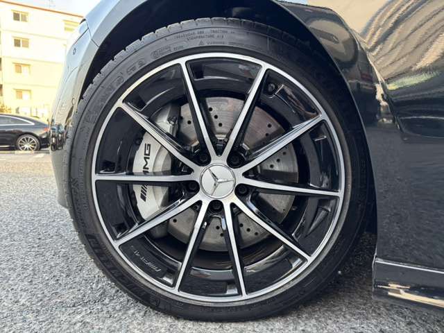 MERCEDES AMG Aclass sedan
