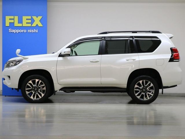 LANDCRUISER PRADO
