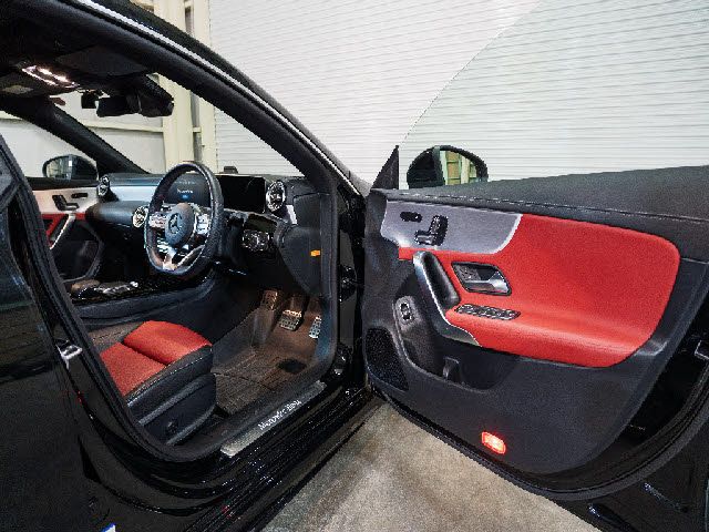 MERCEDES BENZ CLA class