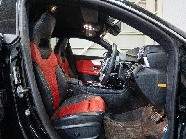 MERCEDES BENZ CLA class