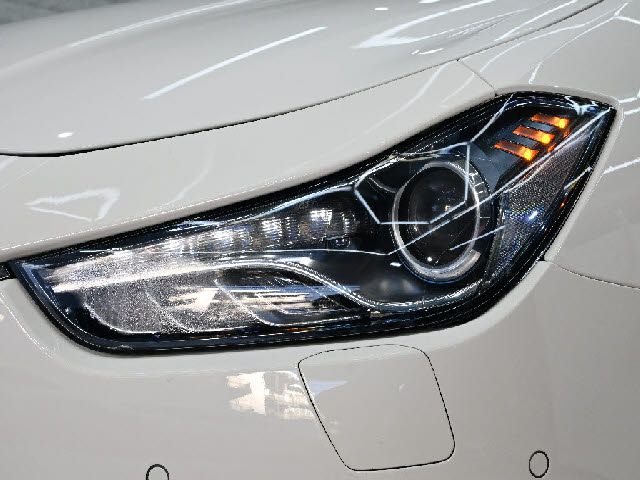 MASERATI GHIBLI Sedan