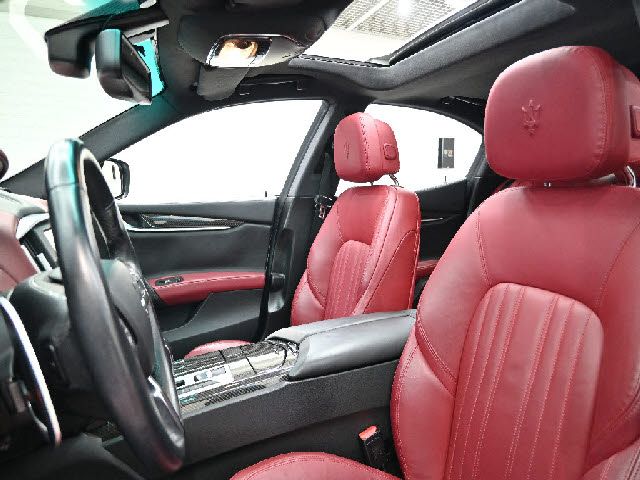 MASERATI GHIBLI Sedan