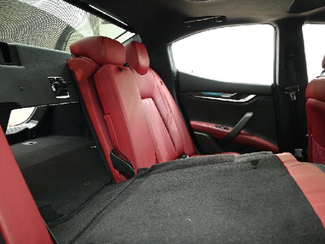 MASERATI GHIBLI Sedan