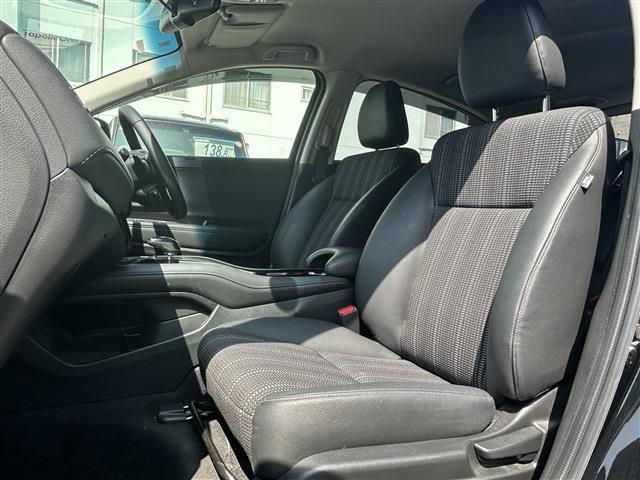 VEZEL HYBRID 4WD