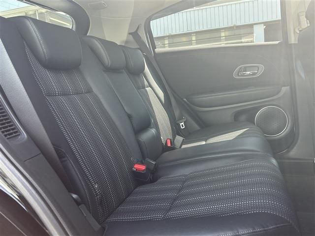 VEZEL HYBRID 4WD