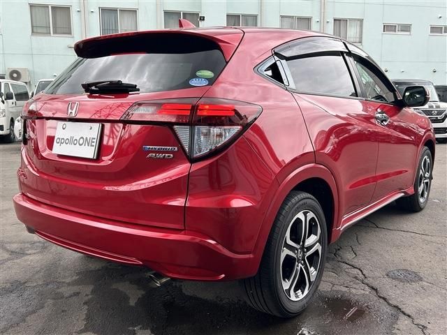 VEZEL HYBRID 4WD