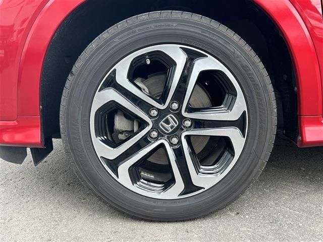 VEZEL HYBRID 4WD