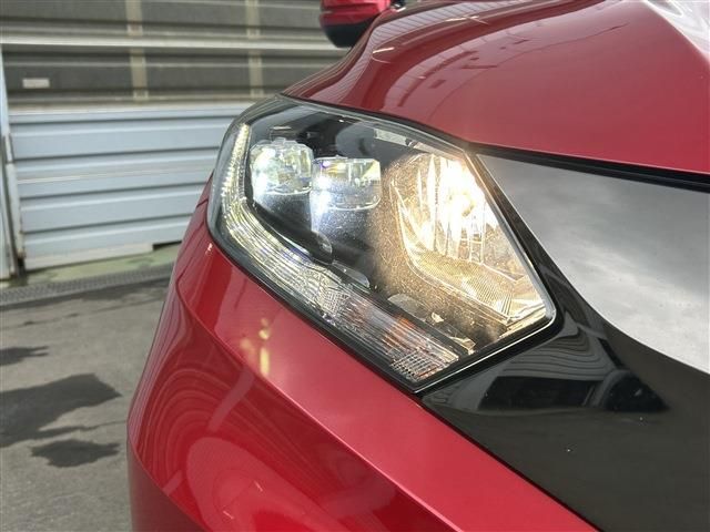 VEZEL HYBRID 4WD