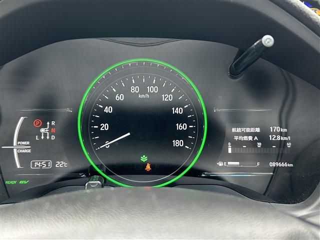 VEZEL HYBRID 4WD
