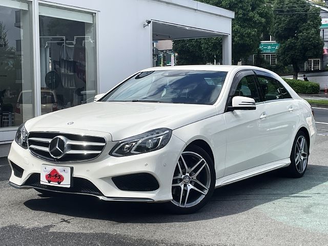 MERCEDES BENZ E class sedan