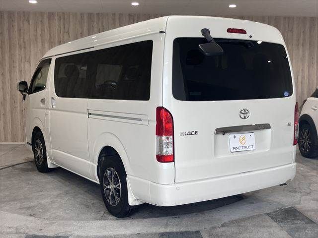 HIACE wagon