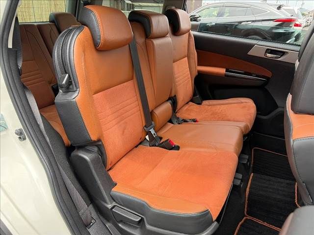 EXIGA CROSSOVER 7