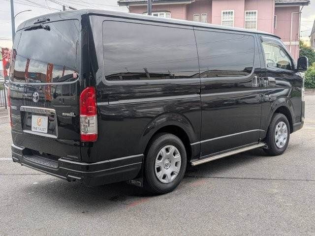 HIACE van 4WD
