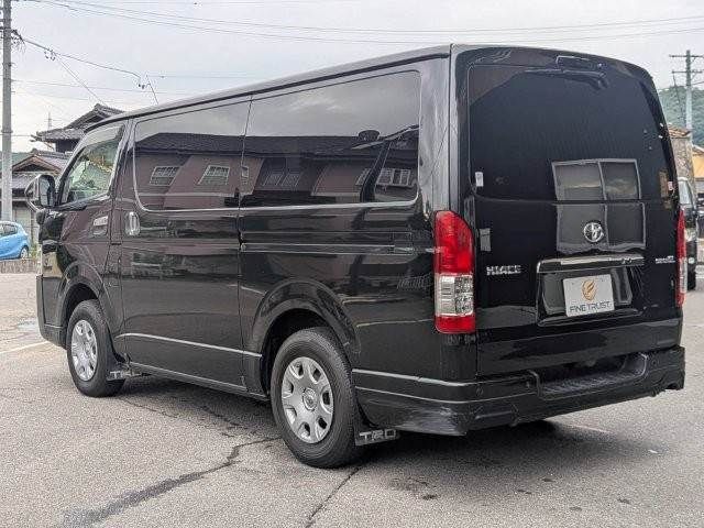 HIACE van 4WD