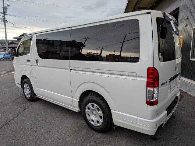 HIACE van 4WD