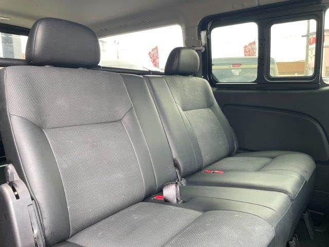 CARAVAN van 2WD