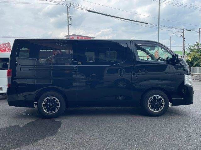 CARAVAN van 2WD