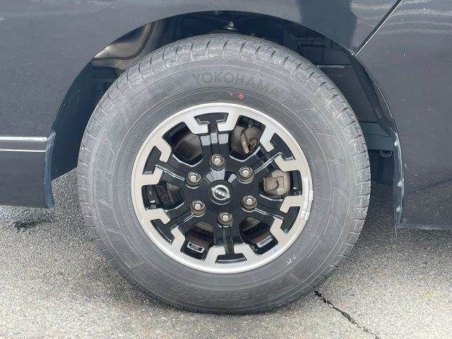 CARAVAN van 2WD