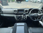 CARAVAN van 4WD