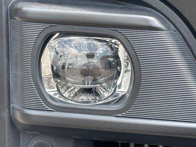CARAVAN van 4WD