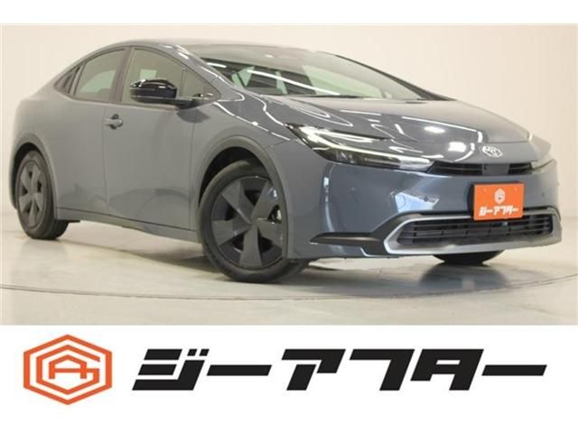 PRIUS 4WD