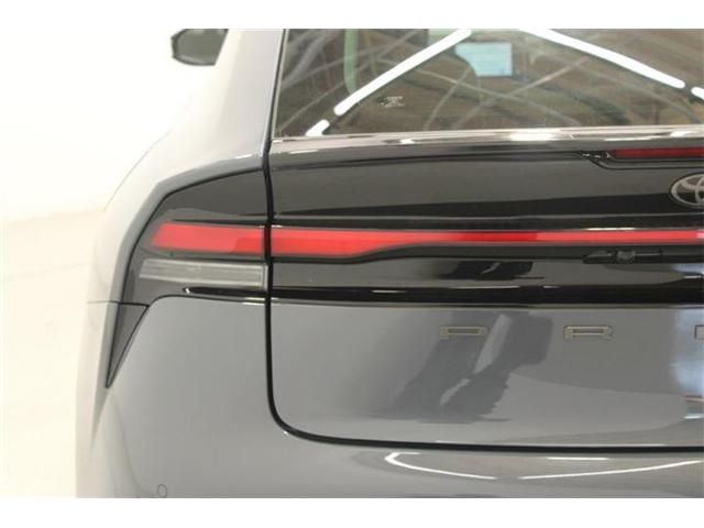 PRIUS 4WD