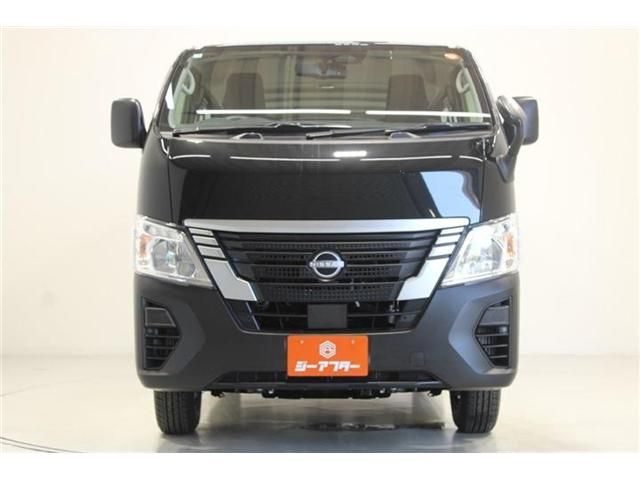 CARAVAN van 4WD