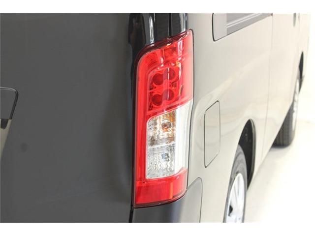 CARAVAN van 4WD