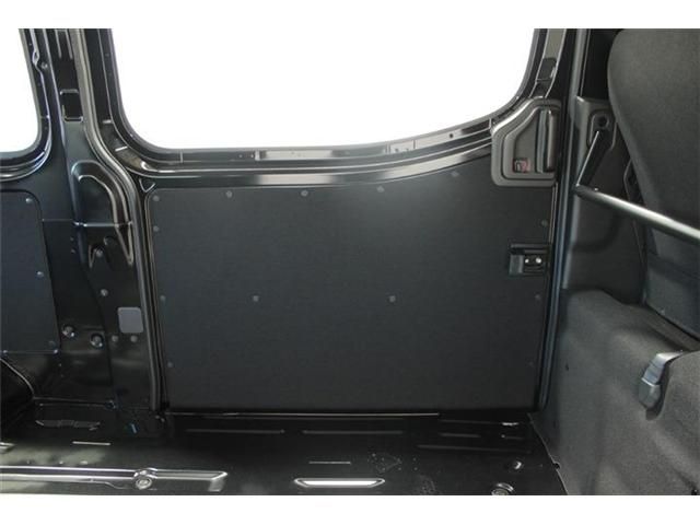 CARAVAN van 4WD