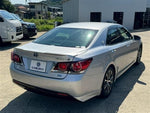CROWN sedan hybrid