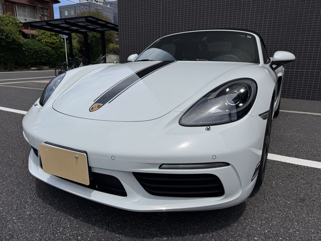 PORSCHE 718BOXSTER