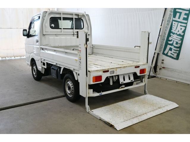 CARRY truck