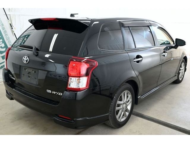 COROLLA FIELDER