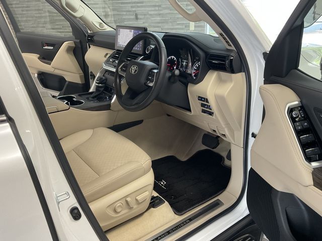 LANDCRUISER wagon