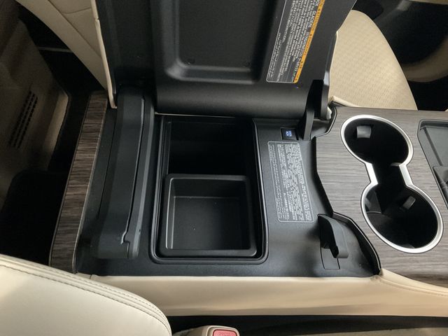 LANDCRUISER wagon