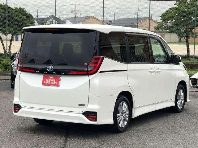 NOAH HYBRID 4WD