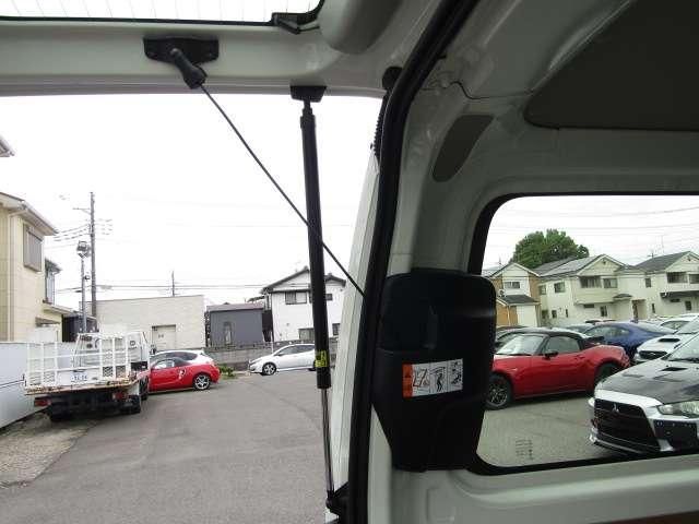 HIACE van 2WD