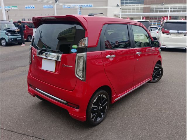 N-WGN CUSTOM 4WD