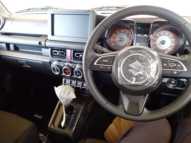 JIMNY NOMADE